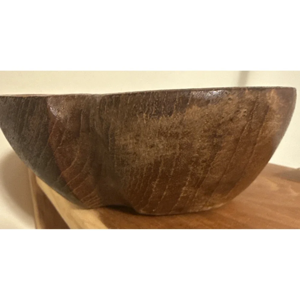 Vintage Wood Bowl - Spade‎ Shaped 7